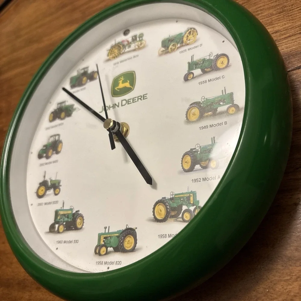 John Deere Licensed Tractor‎ Clock 12 Different Tractor Sounds Tested Works 9